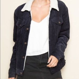 Corduroy jacket with fleece lining